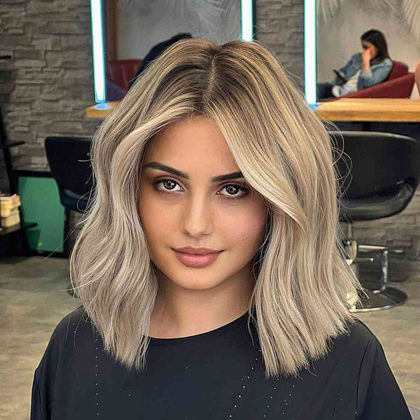 Half Brown Half Blonde Hairstyles: Textured Shoulder-Length Beauty Hair